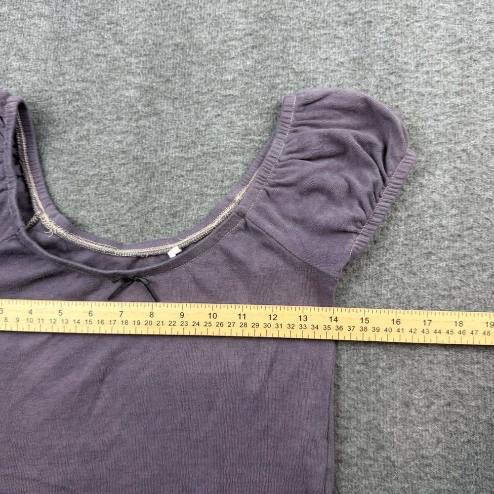 Me To We Crop Top Womens XS Purple Puff Sleeve Lettuce Hem Scoop Neck Bow Accent - Picture 5 of 6